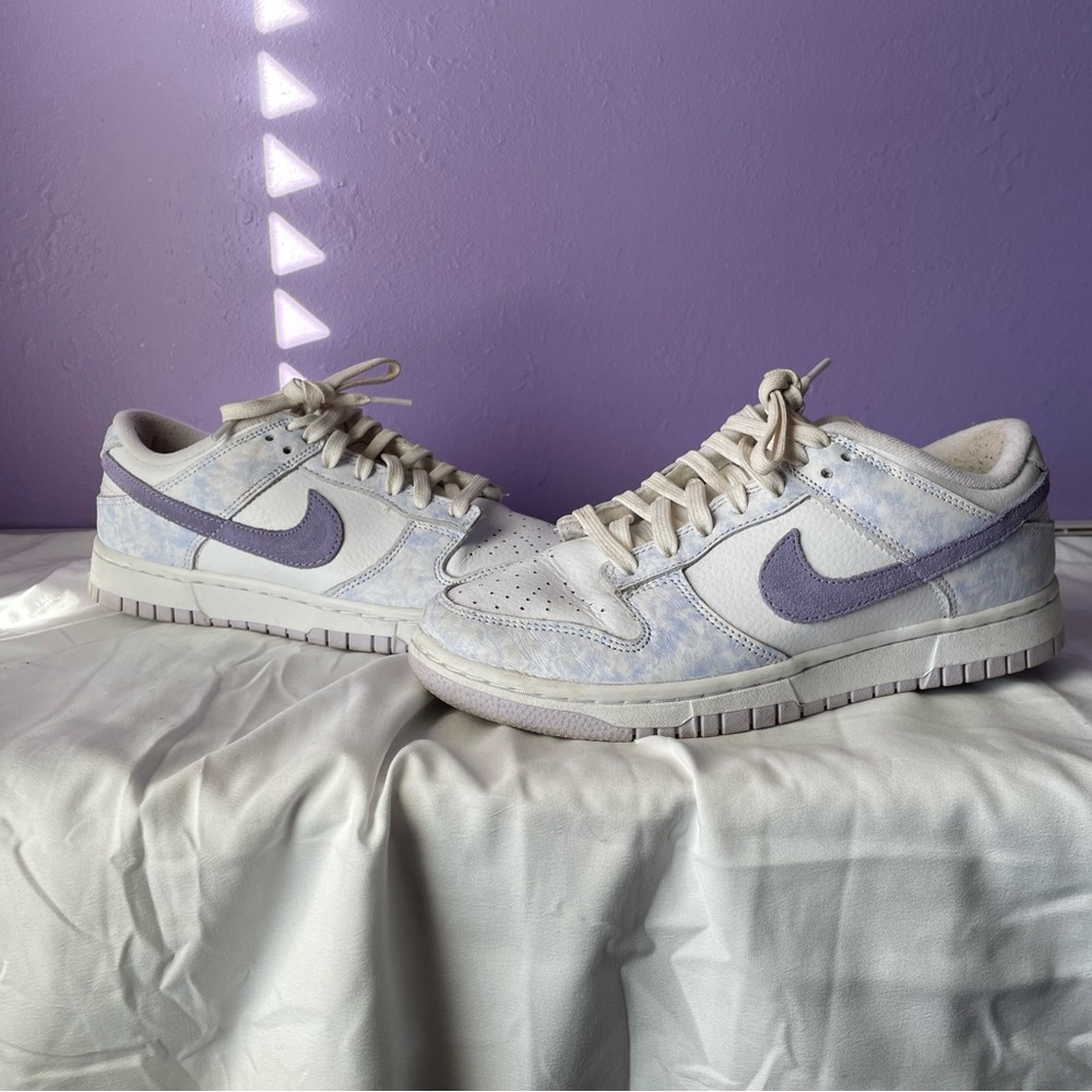 Nike dunk low purple pulse women’s 7.5